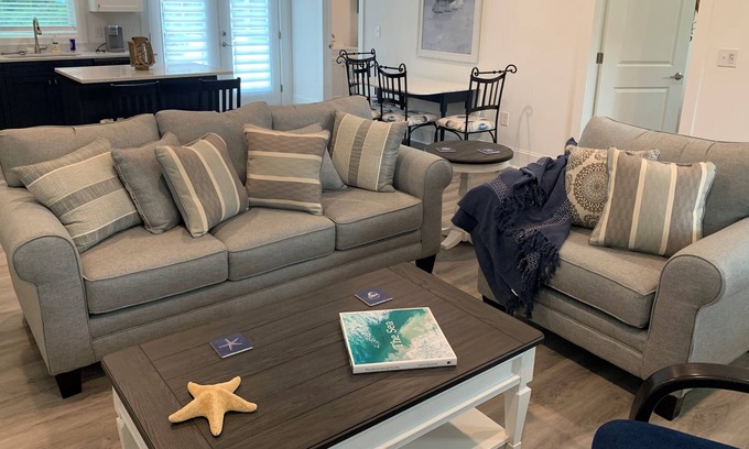 Cedar Point Casa | Cozy Beach Cottage