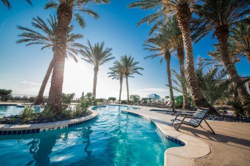 Red Fish Cove Casa | Cozy Beach Home with Resort Amenities, Oceanbay, lake views and 3 decks!