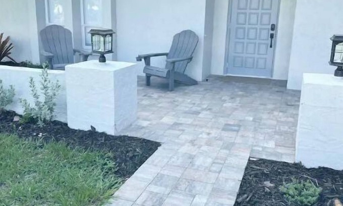 Whitfield Casa | Cozy Beach House Getaway! Sleeps 12!