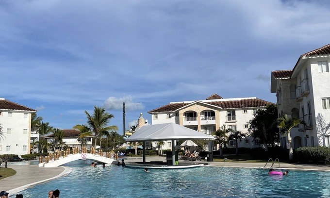 Dominicus Condominio | Cozy Beachside Retreat on the Beach