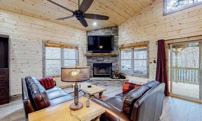 Sautee Nacoochee Casa | Cozy Bear Cabin #1