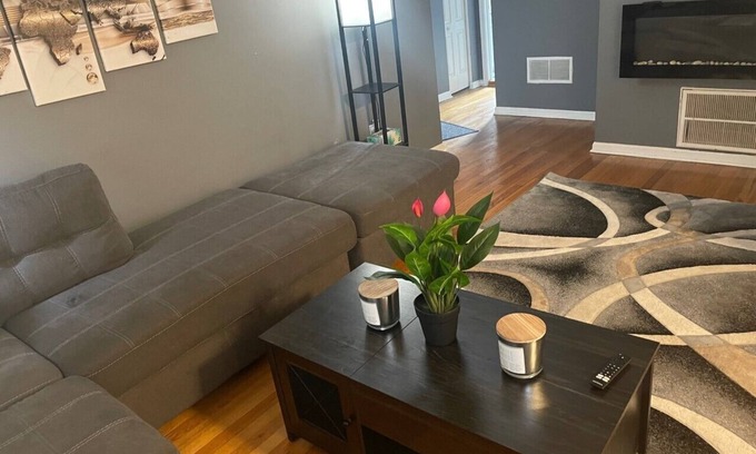 North Kenwood Condominio | Cozy Beautiful Condo