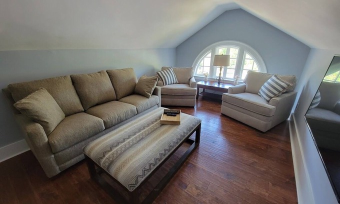 South Kortright Cama Y Desayuno | Cozy bed & breakfast in marvelous South Kortright with WiFi, AC