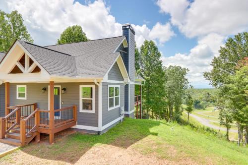 Blairsville Casa | Cozy Blue Ridge Cabin Game Room and Mountain Views