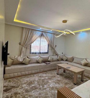 Drargua Apartamento | Cozy Bright Family Apartment Near City Center