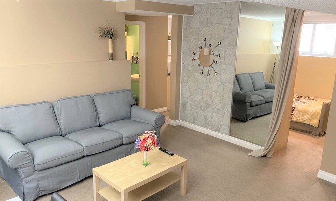 Maple Ridge Casa | ❤️ Cozy, bright, quiet suite in nice area ✔ Long stays