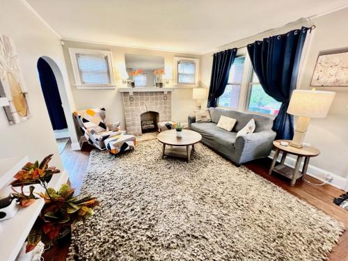 West Price Hill Casa | Cozy Bungalow Quiet Neighborhood Suite 1