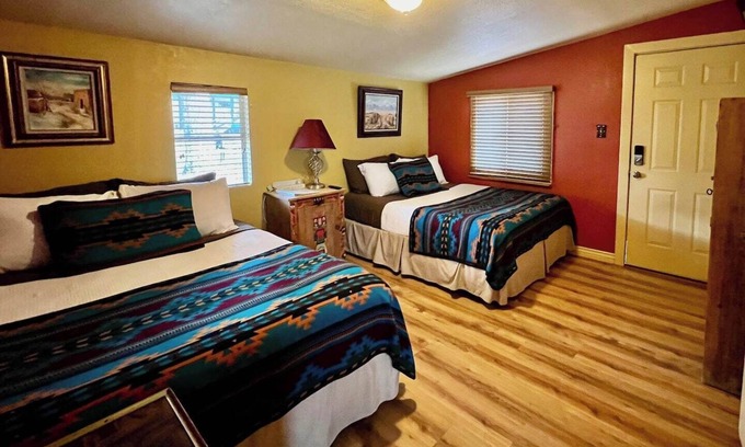 San Lorenzo Cabina | Cozy cabin at Inn at Lake Roberts