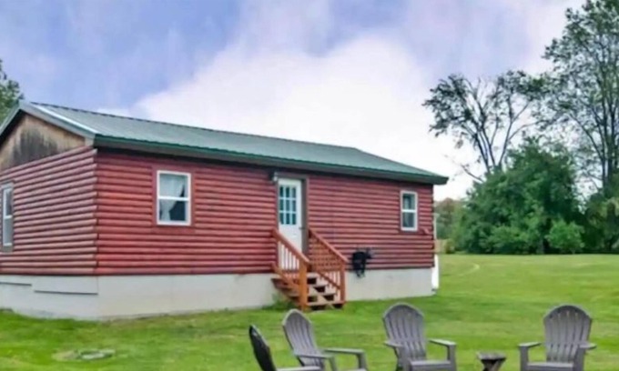 Troy Cabina | Cozy Cabin by Jay Peak