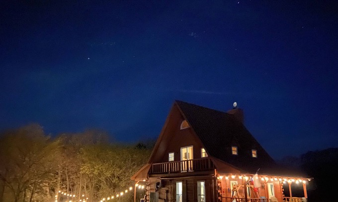 Sunset Cabina | Cozy Cabin for family, couples, atv, or quiet getaway
