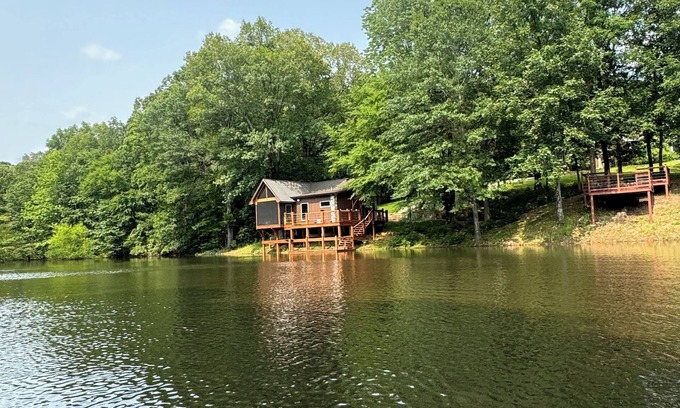 Sardis Cabina | Cozy cabin in lovely Sardis with WiFi, AC