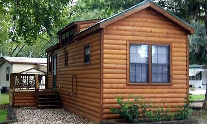 Inverness Cabina | Cozy Cabin in riverfront resort