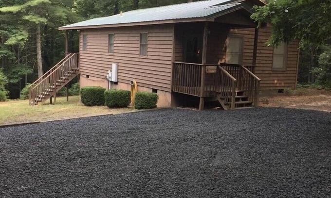 Millers Creek Cabina | Acogedora cabaña en el bosque, a 30 minutos de Boone-Stay 3 Nights Get One Free