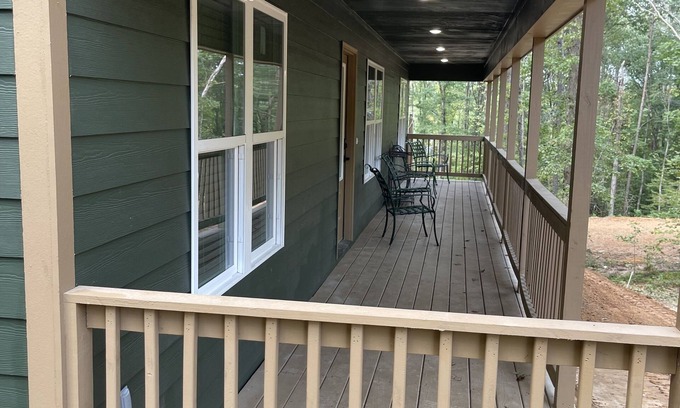 Counce Cabina | Cozy cabin in the woods. Close to boat ramp. Shared 5 bay boat storage