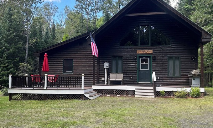 Columbia Cabina | Cozy Cabin located in Columbia, NH