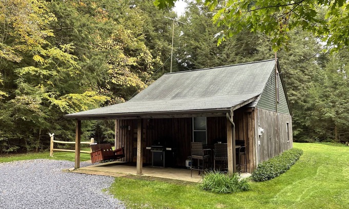 Sigel Cabina | Cozy Cabin Near Cook Forest and Clear Creek State Parks