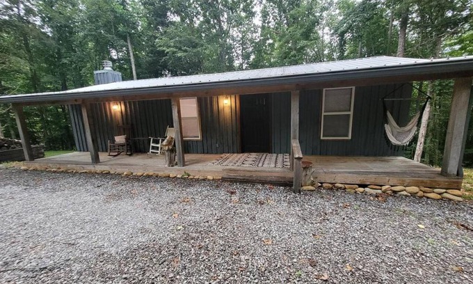 Byrdstown Casa | Cozy Cabin Near Dale Hollow Lake
