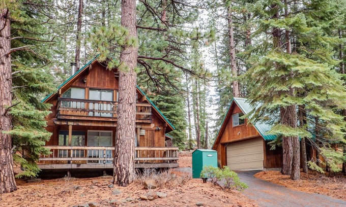 Truckee Chalet De Esquí | Acogedora cabaña familiar cerca de las pistas: ¡disfruta de cielos estrellados espectaculares!