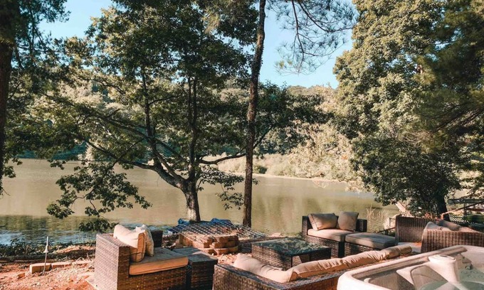 Martinsville Apartamento | Cozy Cabin on Lake Front With Hot tub Firepit