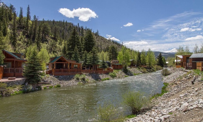 Breckenridge Cabina | Acogedora cabaña en el río. 1 Hab 1 Baño con Loft