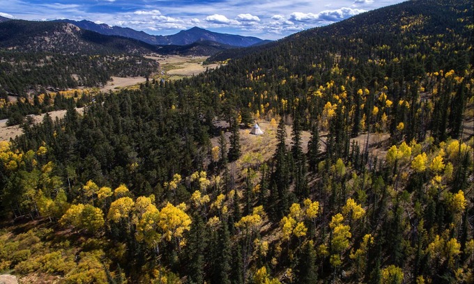 Lake George Apartamento | Cozy Cabin Surrounded by a National Forest