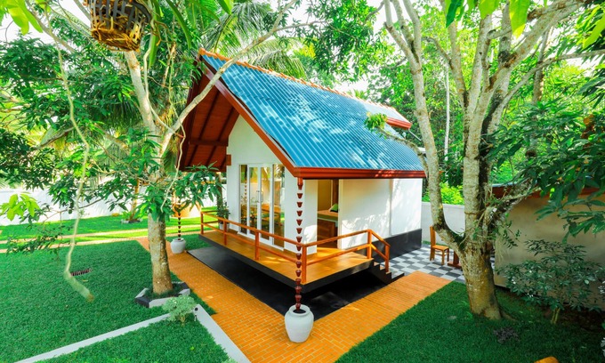 Ahangama Cabina | Cozy cabin with 1 bedroom and WiFi, AC in charming Ahangama