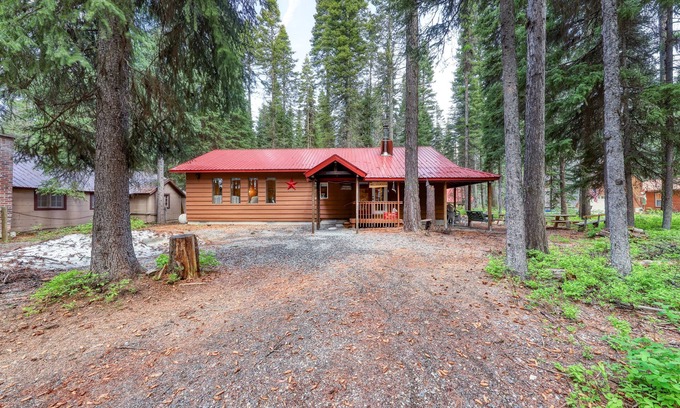 McCall Cabina | Acogedora cabaña a una cuadra del lago Payette