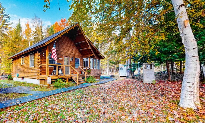Beaver Cove Casa | Cozy cabin with covered porch, firepit, grill, fireplace, & washer/dryer