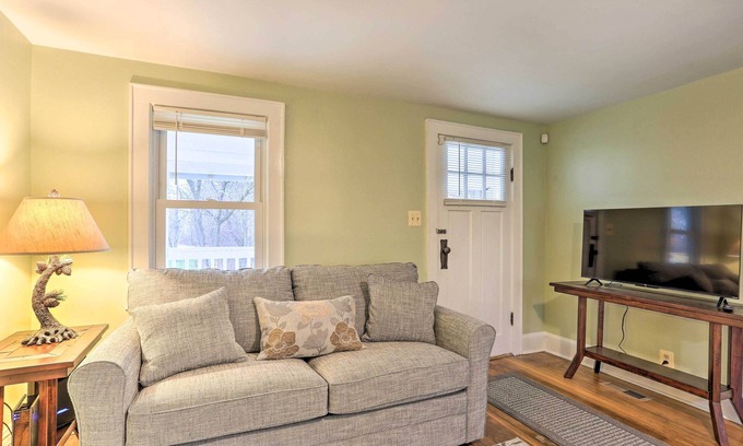 Campbell Hall Casa | Cozy Campbell Hall Getaway w/ Porch!