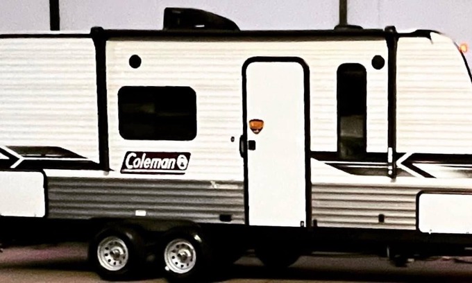 Clinton Alquiler De RV | Cozy Camper at Truman Lake