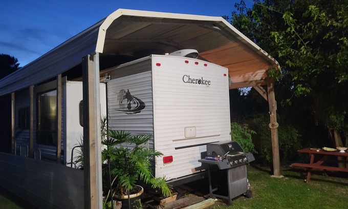 Christiansburg Cabina | Cozy Camper in Christiansburg