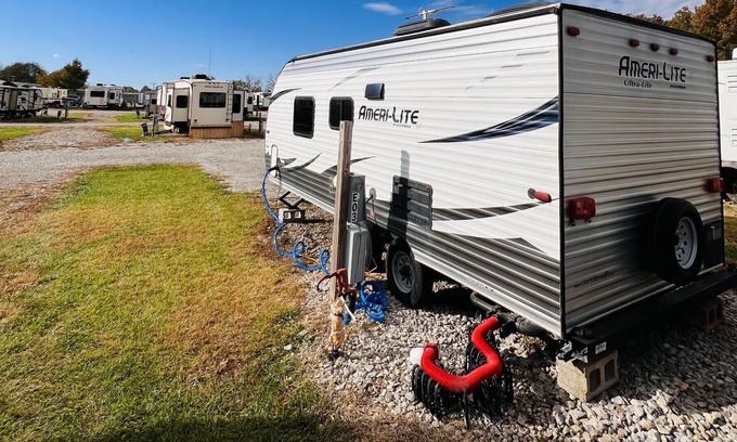 Fidelity Casa | Cozy Camper in quiet campground!