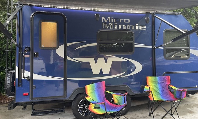 Woodstock Casa | Cozy Camper just a 1/2 mile to historic downtown Woodstock