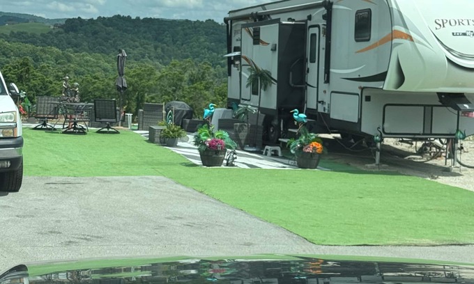 New Tazewell Alquiler De RV | Cozy campground in lovely New Tazewell with WiFi, AC