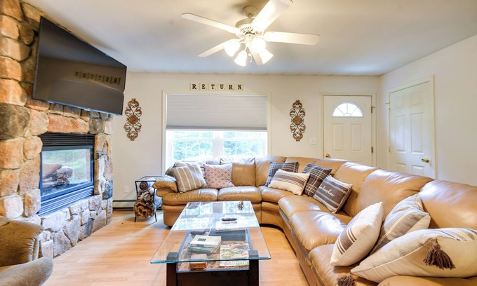 Campton Casa | Cozy Campton Home: 10 Mi to Tenney Mountain Resort