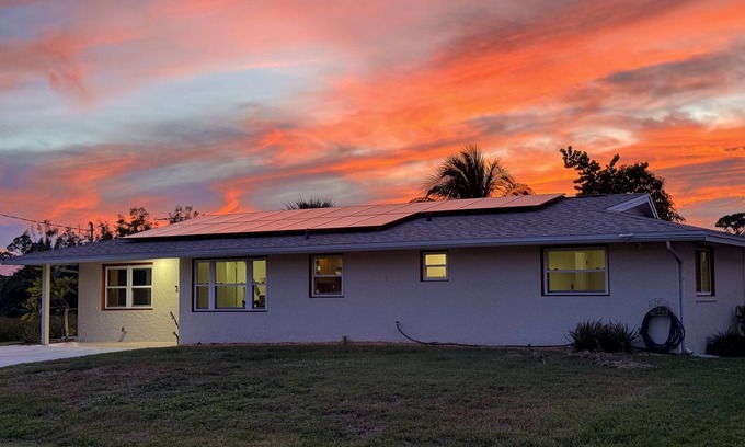 Charlotte Park Casa | Cozy Canal House in Punta Gorda
