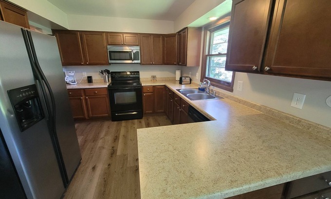 Cedarburg Casa | Cozy Cedarburg Country-Side House