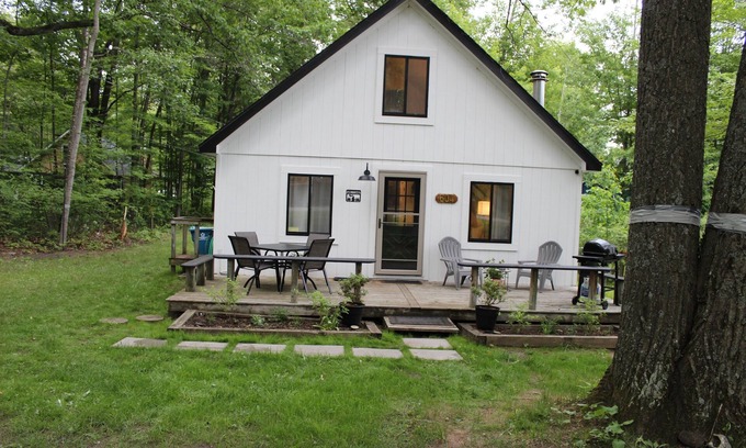 Higgins Lake Chalet De Esquí | Cozy Chalet: Higgins & Houghton Lakes