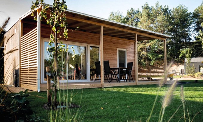 Noordoostelijk van Schaarsbergen Chalet De Esquí | Accogliente chalet in un parco vacanze
