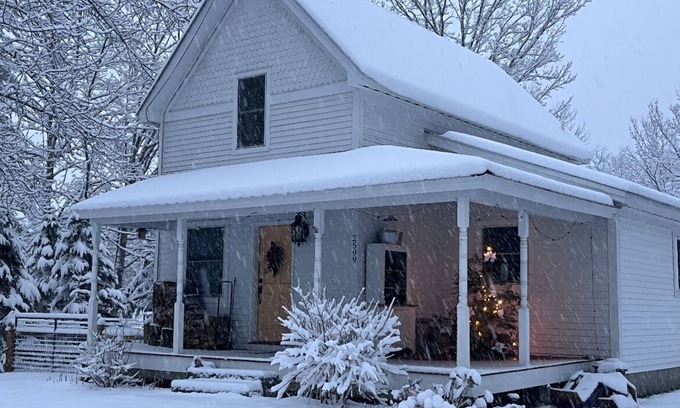 Wardsboro Casa | Cozy, charming mountain home.