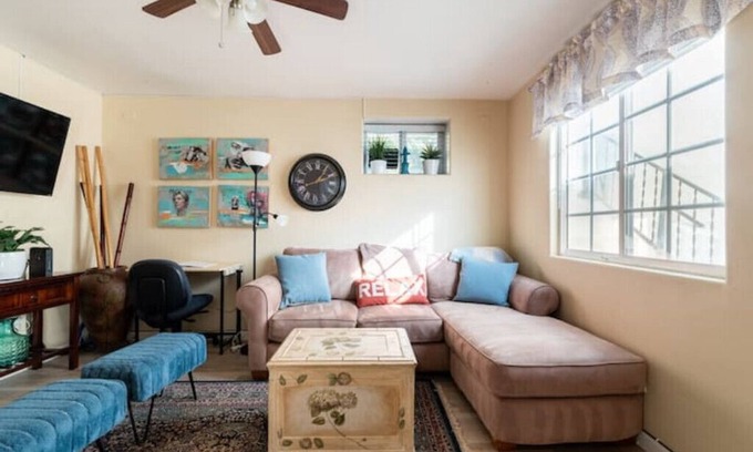 Belmont Heights Casa | Cozy & charming place, walk to beach, shops & dine