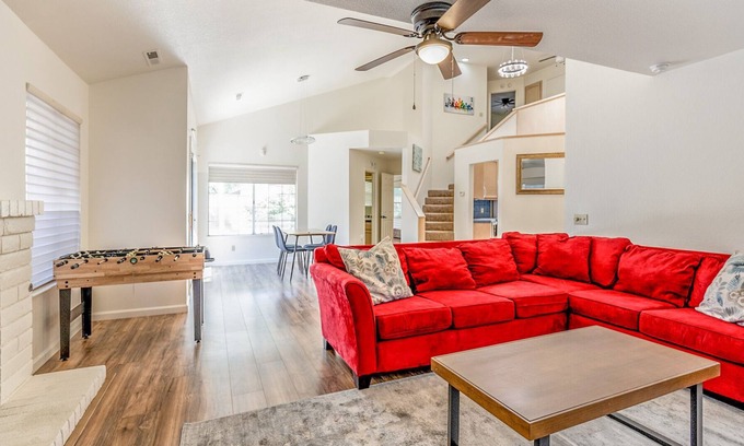 Merced Casa | Cozy&Cheerful 4BR Home with Pool | Close to Yosemite