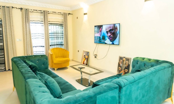 Limbe Apartamento | Cozy, Clean and Accessible 2 Bedroom Apartments.