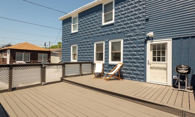 Salisbury Beach Apartamento | Cozy Coastal Cove. 2-bedroom apartment with WiFi, AC in peaceful Salisbury