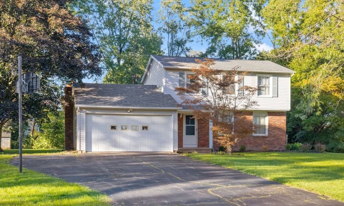 Chili Center Casa | Cozy Colonial in Chili- 3 BDRM!