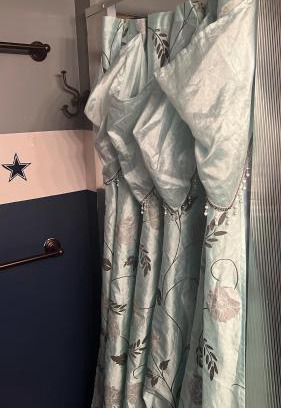 Roselle Casa | Cozy & Comfy Private Room with gym equipment #M
