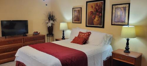 Tropic Casa | Cozy Condo For Rent In Melbourne Florida