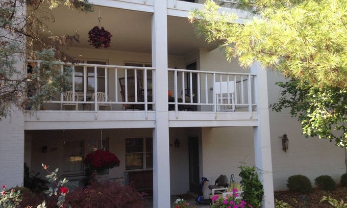 Lexington Condominio | Cozy condo