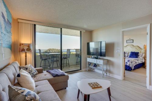 Hudson Apartamento | Cozy Condo with Gulf View, Bird Watching and Telescope