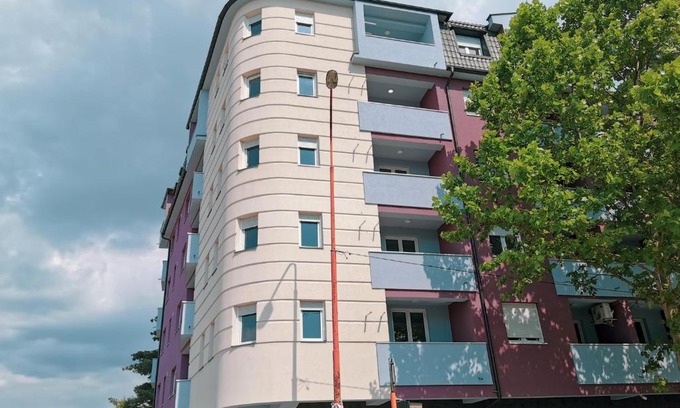 Cuprija Apartamento | Cozy Corner Apartments - Free parking & Wi-fi